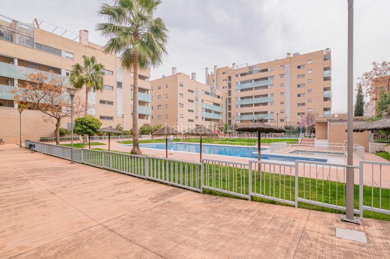 Foto 0c79b207-b6ee-401b-ac25-e66757883a25. Pis amb calefacció piscina a Campus de la Salud Granada