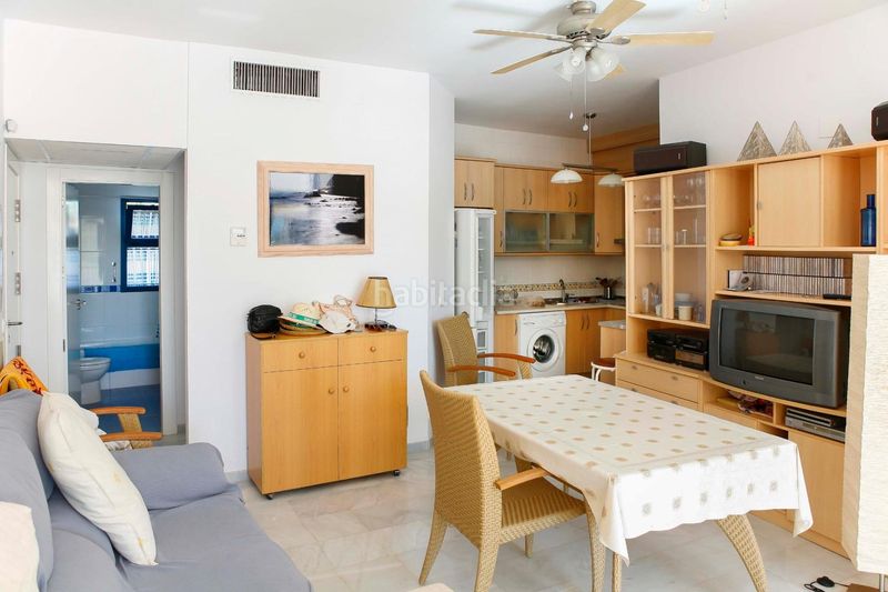Foto be874dc0-fc4d-4f51-809a-41835426b04b. Apartament amb aparcament piscina a Castell de Ferro