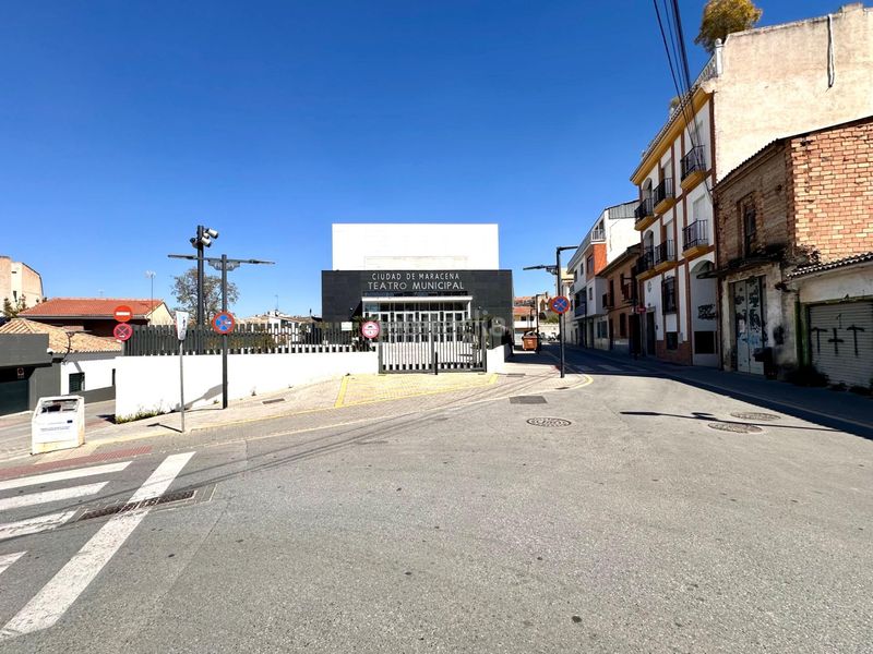 Foto 1cc9631f-4921-4123-b3c5-a982731fc0a0. Casa amb aparcament a Maracena