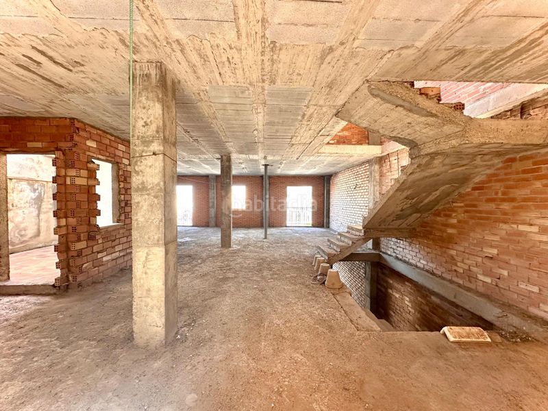 Foto da33dee1-2410-4b27-8742-fcc709bf5f79. Casa amb aparcament a Maracena