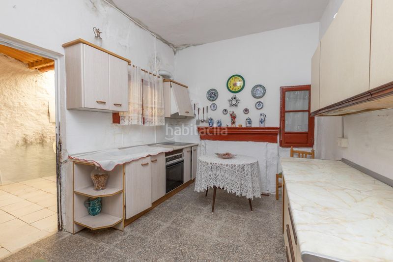 Foto 3591fe7e-019a-4f3f-b9cc-68a4d0bf8430. Masia amb aparcament a Polideportivo Alhendín