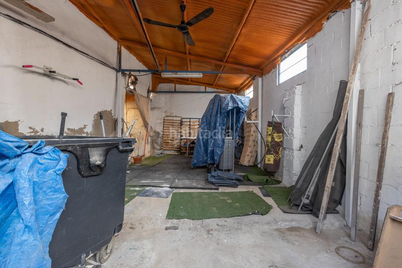 Foto 4ae7e839-800d-4d08-8881-35a0e73f60ba. Masia amb aparcament a Polideportivo Alhendín