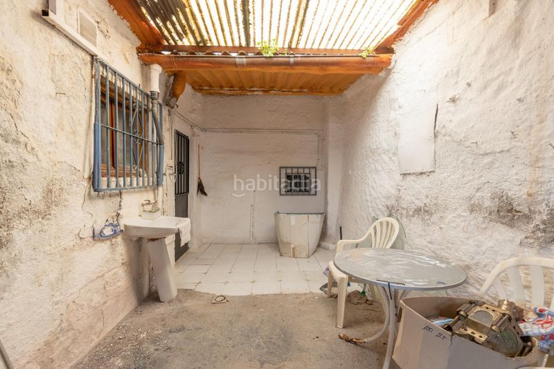 Foto a38276f9-2e67-4c9a-a559-66b7f6f4830e. Masia amb aparcament a Polideportivo Alhendín