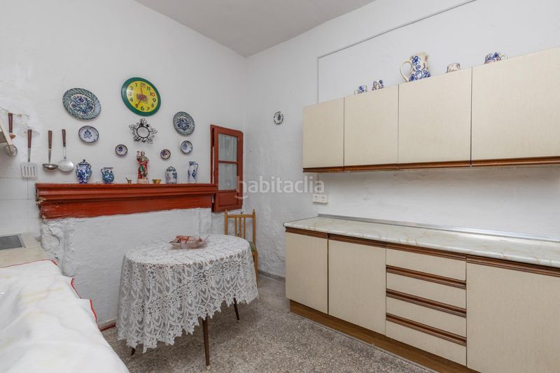 Foto b805eb39-cd47-4d5f-a54f-4d1abef85469. Masia amb aparcament a Polideportivo Alhendín