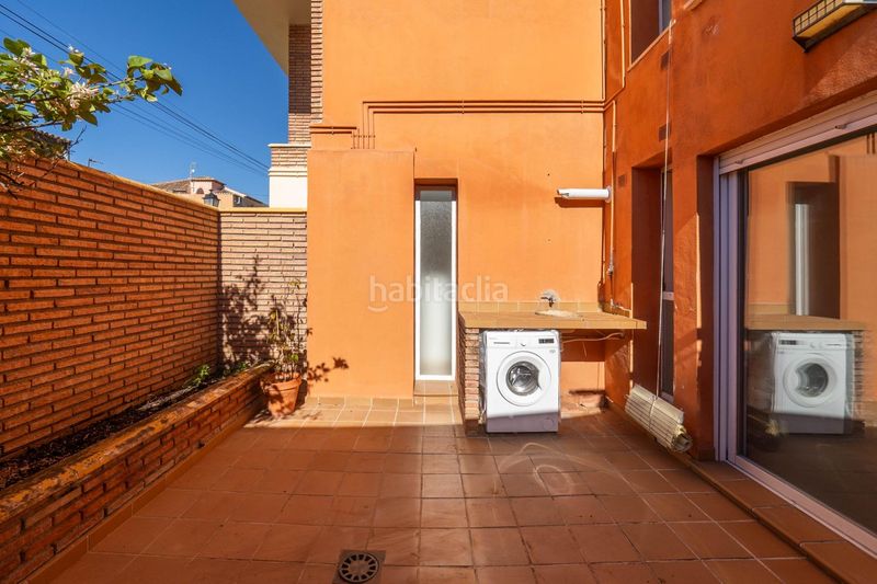 Foto 45a88155-ca78-42d4-aefe-3905ddbe4557. Pis a calle leon felipe a La Zubia Ciudad Zubia (La)