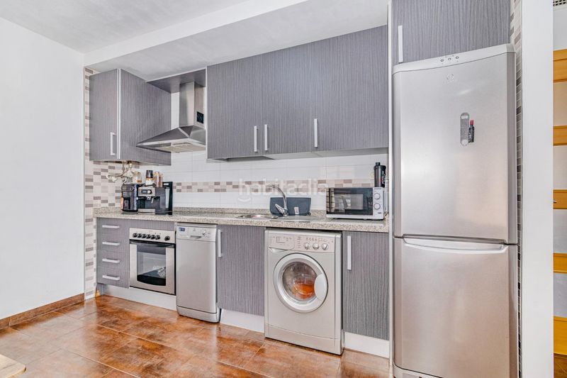 Foto ba50b782-ccc4-458b-beff-cd833912264f. Pis amb aparcament piscina a Albolote