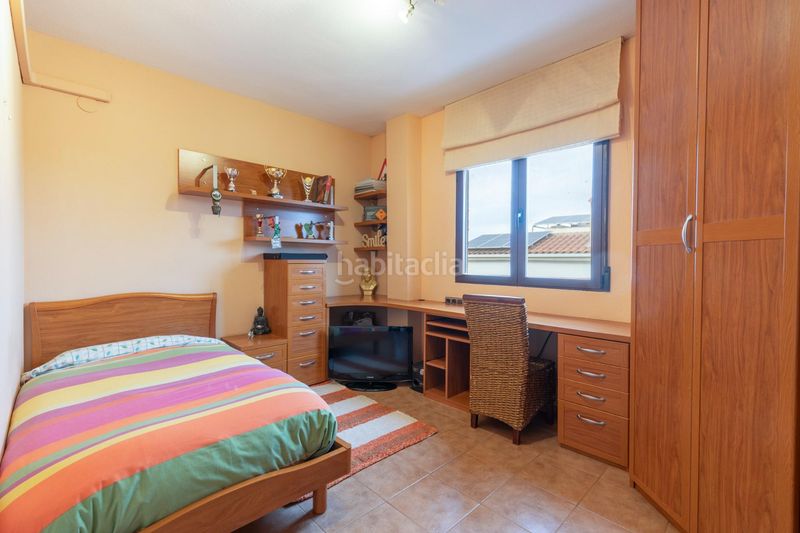 Foto f9c5687d-5bfa-4b7a-9430-bde86114e461. Xalet a Dílar