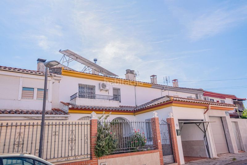 Foto dedf9468-d371-42c3-a1d1-05eece33304f. Casa amb aparcament piscina a Cijuela