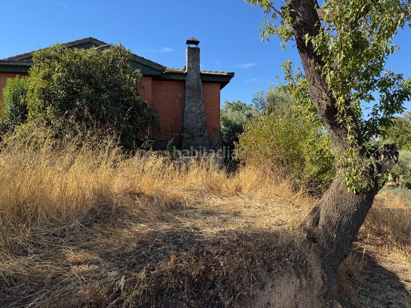 Foto 9445b6e3-8f79-4fdc-9a21-5b401a270683. Casa amb piscina a Gójar