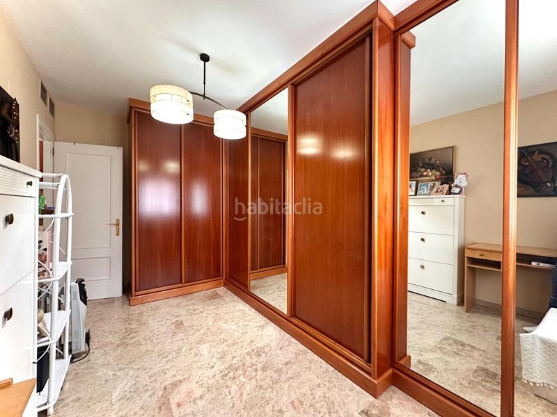 Foto 1577556b-14ee-4c81-b87f-fe66100ab7aa. Casa adossada amb calefacció aparcament a San Miguel Armilla