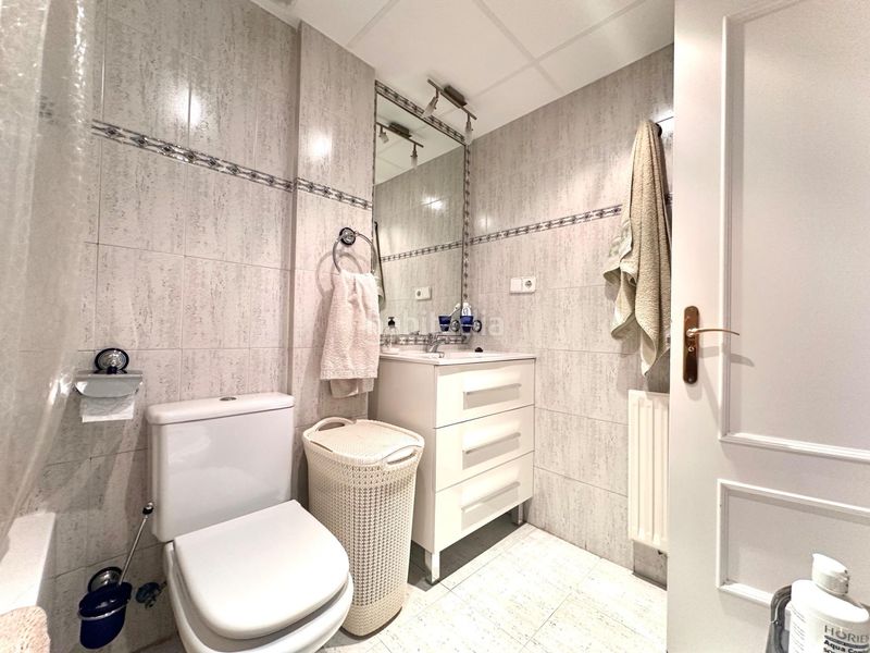 Foto 6f543542-18f7-4ec0-9e4c-b47f23edd69f. Casa adossada amb calefacció aparcament a San Miguel Armilla