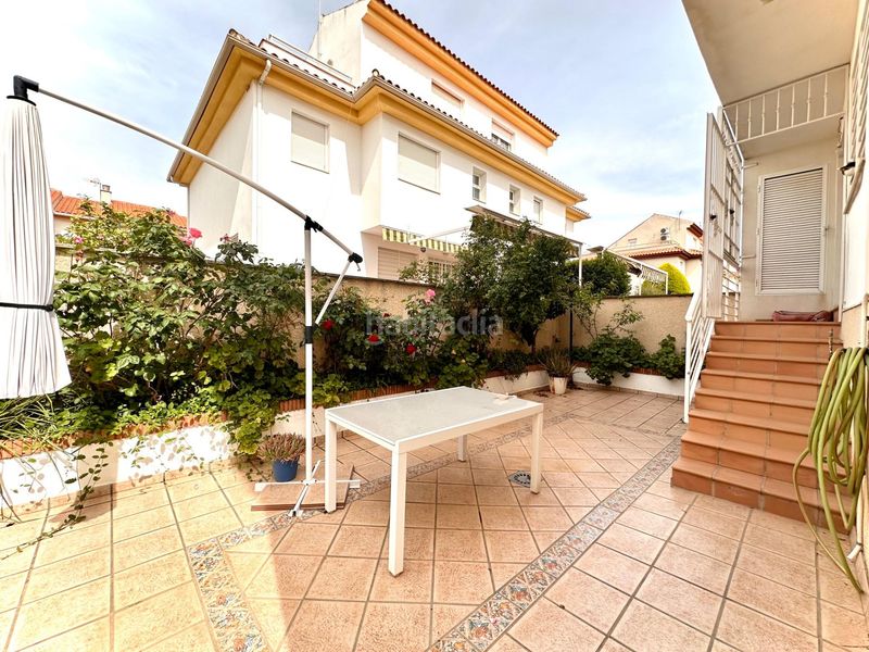 Foto b7f45bba-42c3-477d-a136-368aa1afba07. Casa adossada amb calefacció aparcament a San Miguel Armilla