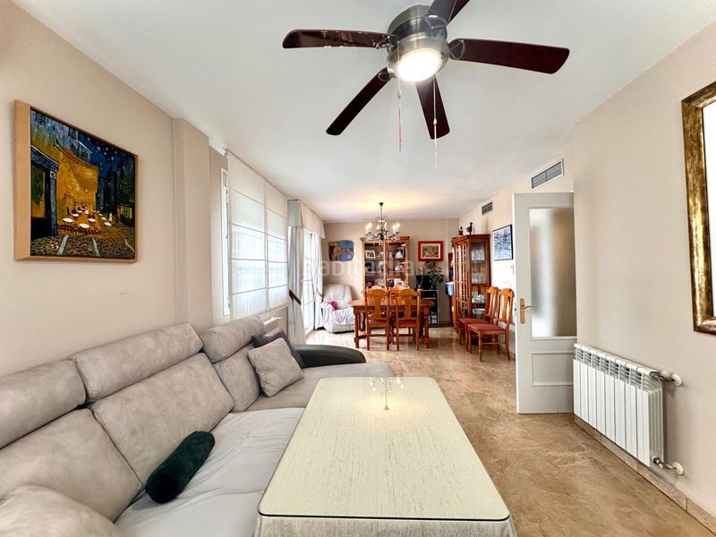 Foto c1c455fd-7517-4fef-96f4-5e03934347e1. Casa adossada amb calefacció aparcament a San Miguel Armilla