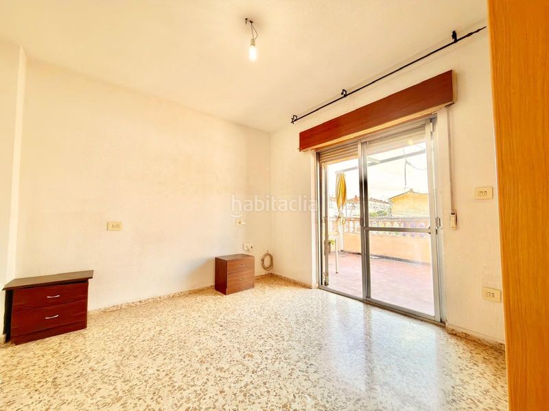 Foto e8e5fd33-fa96-416b-88dc-b26161b23d48. Casa amb aparcament a San Miguel Armilla