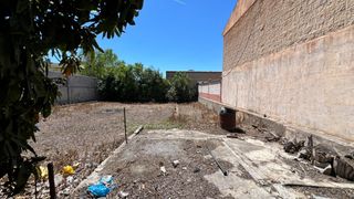 Terreno residenziale  Calle calle pizarro. Si no quieres el mejor solar junto al aeropuerto de granada, sig