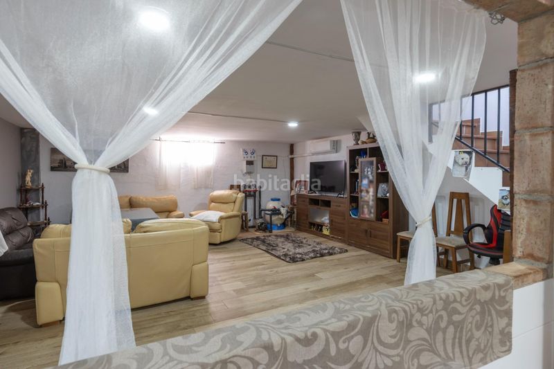 Foto cbef0847-cd71-4988-a213-377bb790a4a7. Casa aparellada amb calefacció aparcament piscina a Gójar