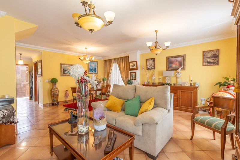 Foto dab017bf-6760-40c3-9327-4e0fca83b070. Casa aparellada amb calefacció aparcament piscina a Gójar