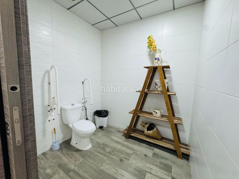 Foto 8e0c26d0-fd3c-4bb7-8444-530009d8f8f1. Local comercial a Peligros