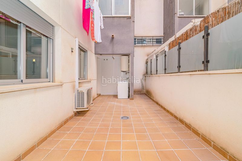Foto d12f38ad-af55-4440-a2ca-f068ffec0555. Planta baixa amb aparcament piscina a Carretera de Granada-La Alcazaba Alhendín