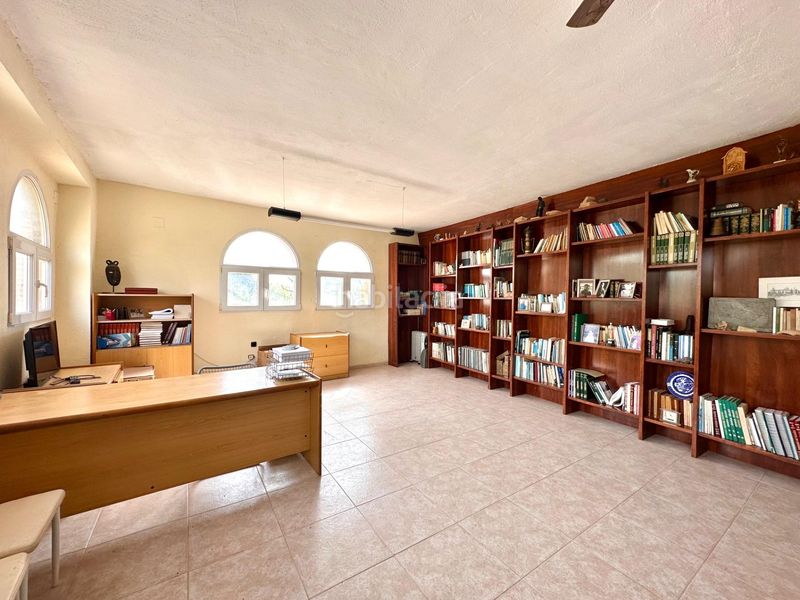Foto c7ae166d-4819-45e9-9251-b4b38ff0e638. Casa amb aparcament a Dúrcal