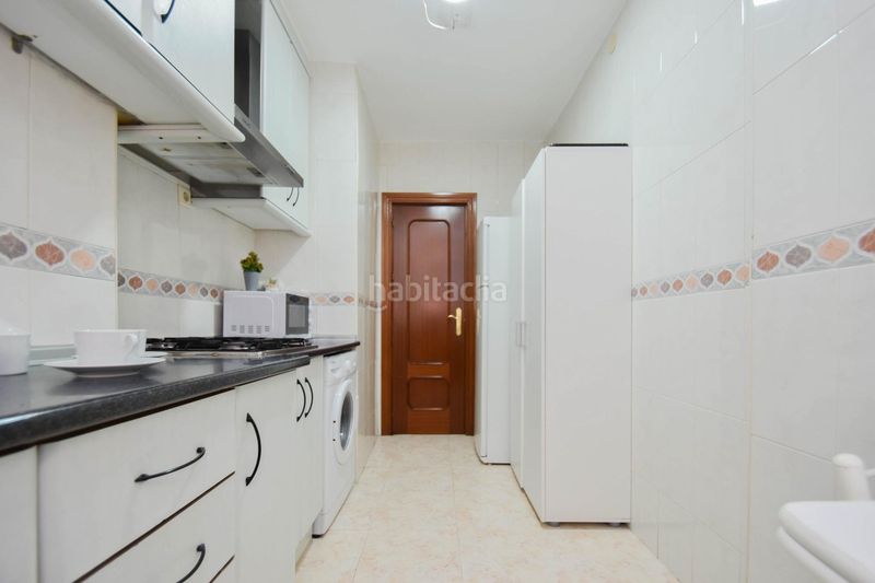 Foto a5b990ae-fdc8-4f07-8995-009b00ce1308. Pis a Barrio de Zaidín Granada