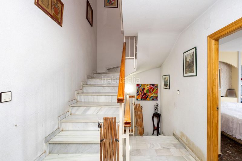 Foto e91d28da-e4ea-4408-be40-7fd3919a9a1a. Casa adossada amb aparcament a Maracena