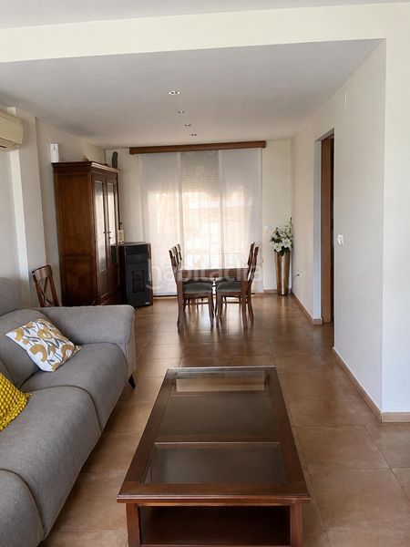 Foto 48da8ab0-dfe2-4ed3-94da-b53ff82721c6. Casa adossada a rosa chacel 14 a Urbanizaciones Alhendín