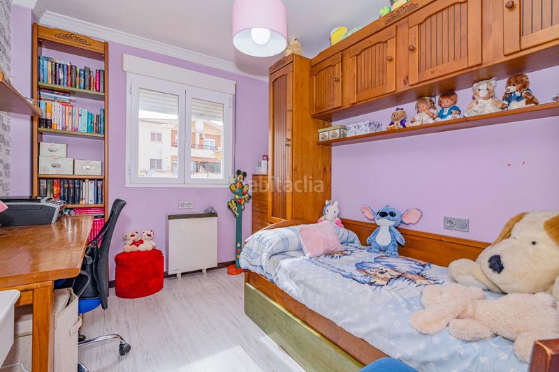 Foto 04f49d9b-4de9-4e51-aa0c-a6b87cbfbb72. Casa adossada amb aparcament a Barrio de la Vega Monachil