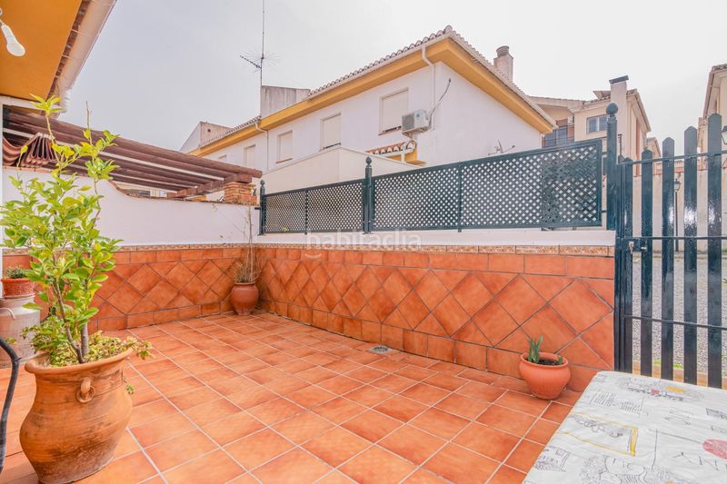 Foto 43a9ecf9-d961-4230-a62f-9edf25fff330. Casa adossada amb aparcament a Barrio de la Vega Monachil