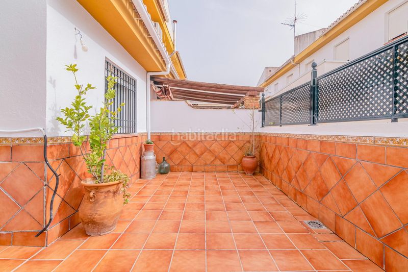 Foto b17bbab3-e327-4bb7-b0ba-adffb7fe69f6. Casa adossada amb aparcament a Barrio de la Vega Monachil