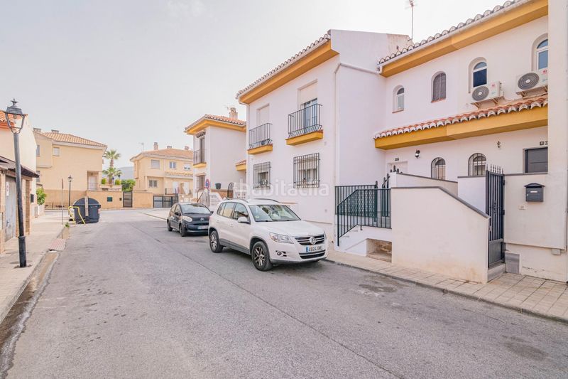 Foto df940d9b-3cf3-4968-9d57-a83395297c72. Casa adossada amb aparcament a Barrio de la Vega Monachil