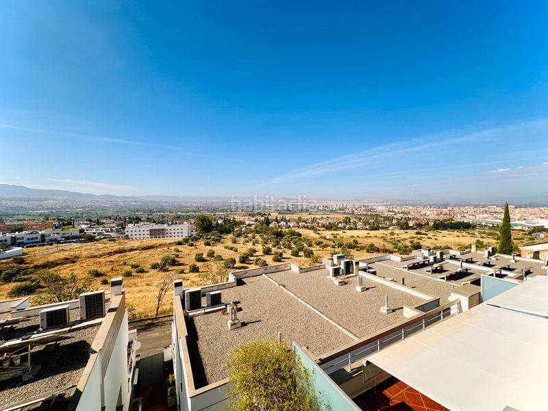 Foto a0d2b49b-657e-4df8-9f6e-fb3a6211a493. Miete reihenhaus mit heizung parking pool in Camino de los Neveros - Serrallo Granada
