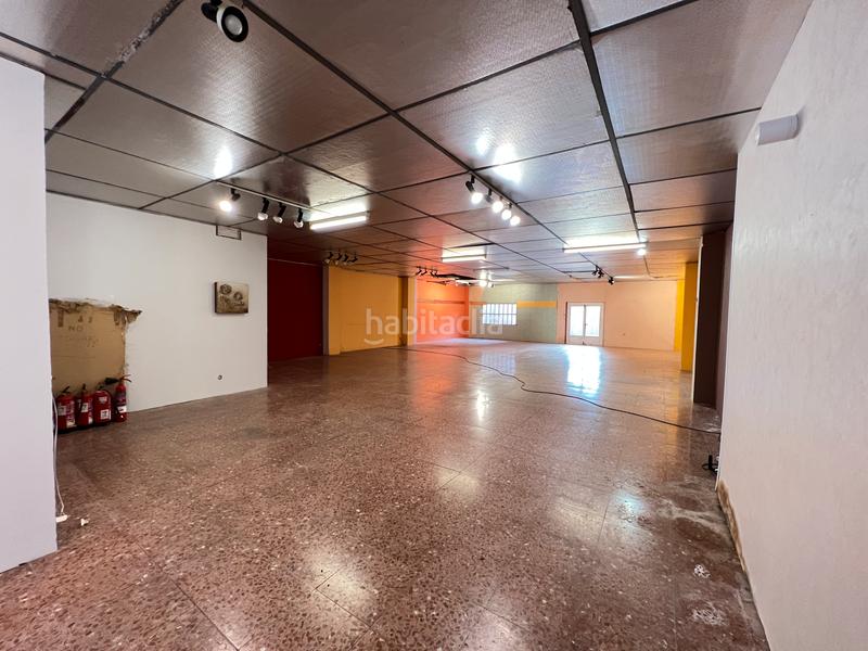 Foto 8d872dba-ec51-428f-9cab-b1c01c74f276. Geschäftsraum in Ca n'Anglada Terrassa