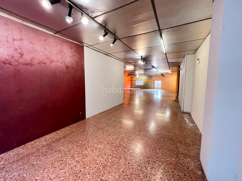 Foto 7ea259ea-e5c9-4398-9cdc-1e24967a13f2. Local commercial dans Ca n'Anglada Terrassa