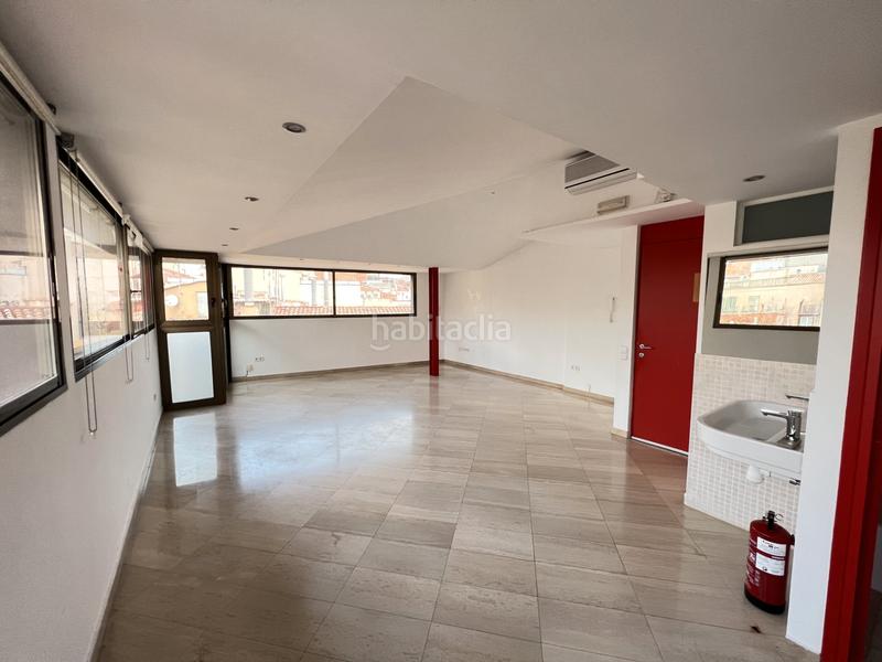 Foto 01deaeb1-d371-47ae-a955-691da41e157c. Miete büro in Barri del Centre Terrassa