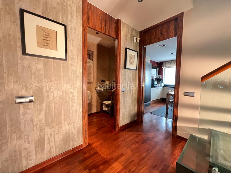 Foto 85545539-b25b-4f79-bcf4-9f7e52d6e220. Casa a schiera con riscaldamento parcheggio in Gràcia Sabadell