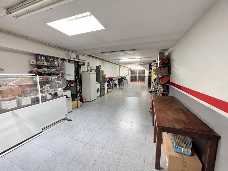 Foto 2b9a806c-cbf2-4596-9350-83866ef4750d. Maison jumelée avec chauffage parking dans Gràcia Sabadell