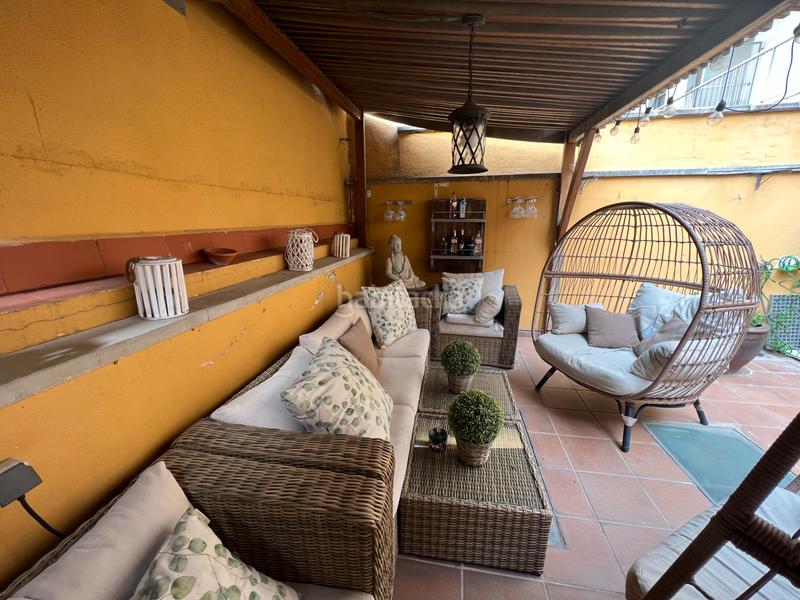 Foto 2eec3ee2-19fa-4455-aaca-5cb609dcc1b6. Maison jumelée avec chauffage parking dans Gràcia Sabadell