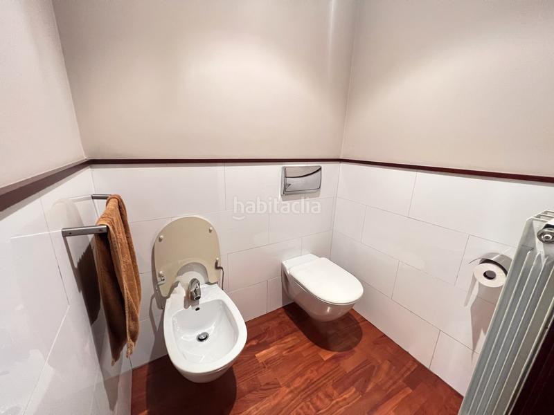 Foto 9e892d98-e0ac-4aa9-b79c-2d543357ae4f. Semi detached house with heating parking in Gràcia Sabadell