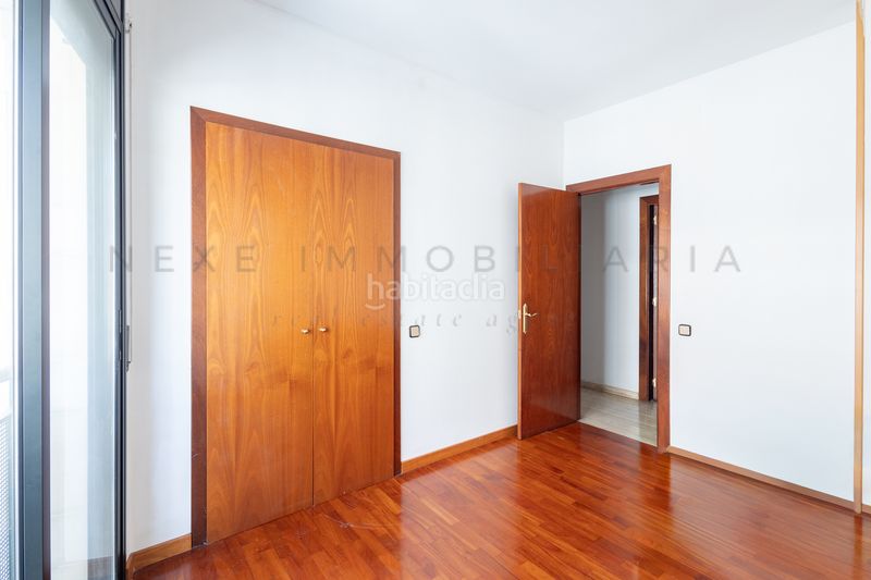 Foto 12aa93dc-2065-4f4a-9725-fdd90392df56. Casa adossada amb xemeneia calefacció aparcament a Sabadell