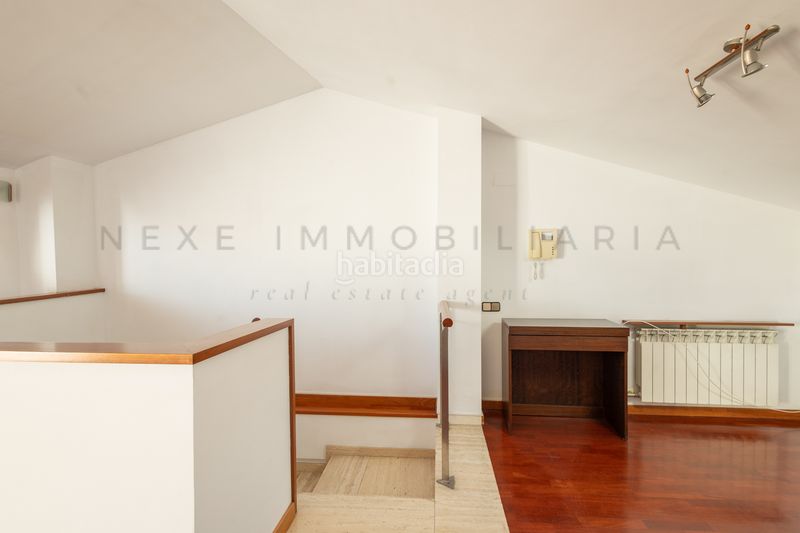 Foto b521e336-dce7-4f33-b8b0-d3f591766214. Casa adossada amb xemeneia calefacció aparcament a Sabadell