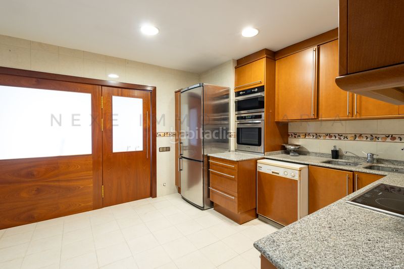 Foto d07774b6-b34d-481f-82d7-ee8b89d92442. Casa adossada amb xemeneia calefacció aparcament a Sabadell