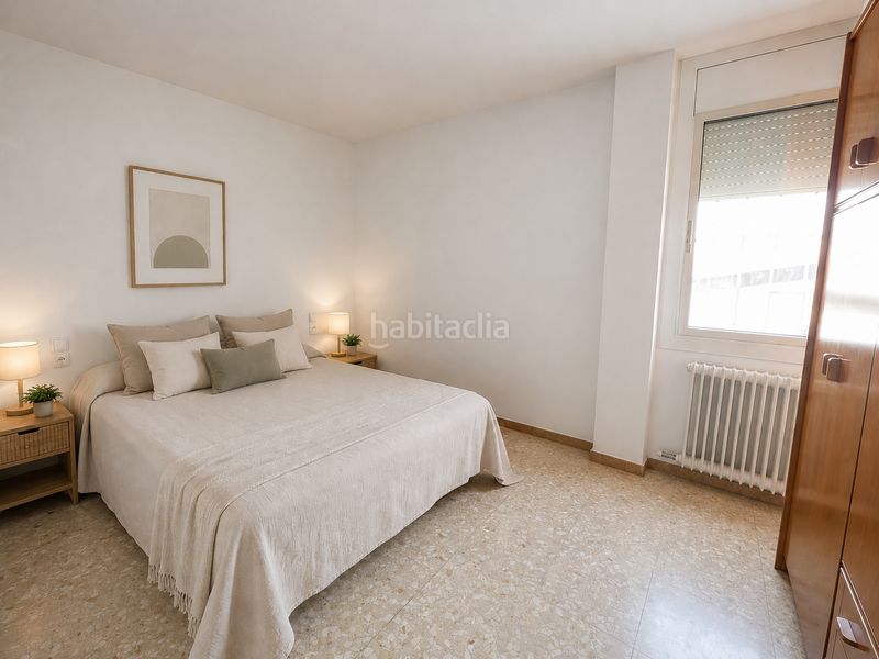 Foto c77fc26d-086b-4509-89a5-5d276de084f4. Flat with heating parking in Centre Sabadell