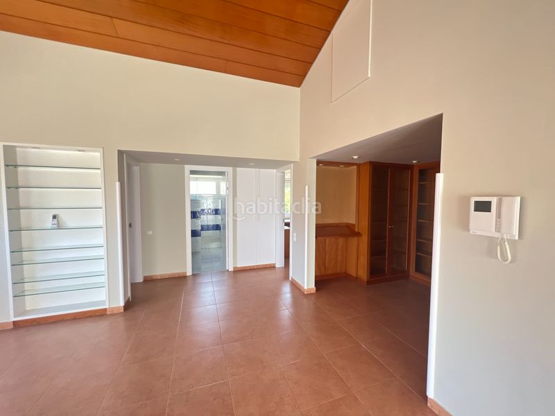 Foto 0d00eb4f-f89c-4678-91f9-e5fa332e1256. Alquiler chalet en Matadepera