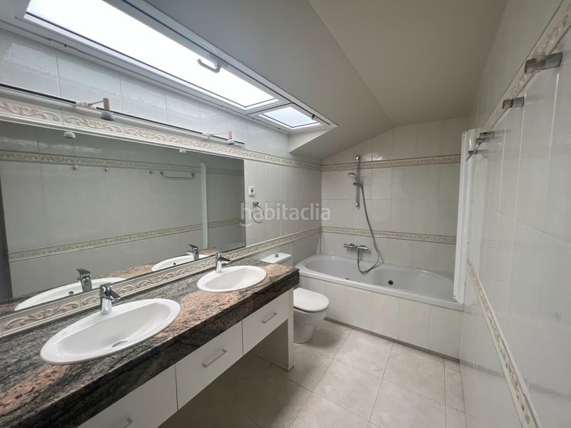 Foto b6aefef2-c571-411d-87df-dbf5f9dafe9b. Location chalet avec cheminée chauffage parking piscine dans Matadepera