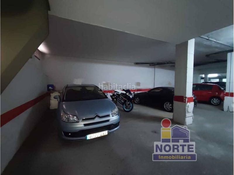 Foto 832f264c-a466-475f-b64b-ee7396c81e92. Parking coche parking en venta en ensanche en Eixample Alcoi