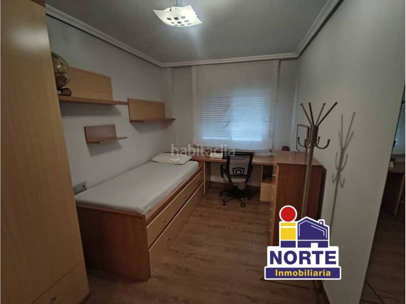Foto 6cba0c80-e3c2-43a7-a81d-3d8674a0bbe4. Rent flat with heating parking in Eixample Alcoi