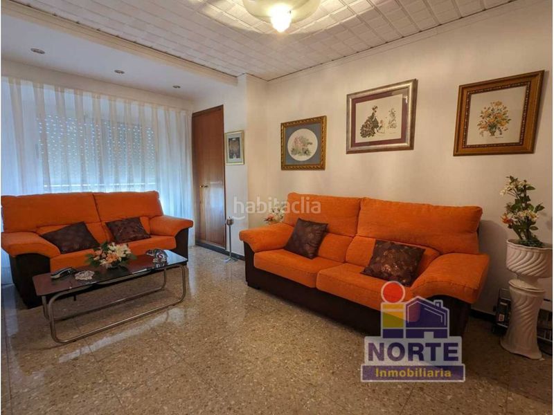 Foto 880e3636-7ed5-48c9-acd4-a45a0e41ea2e. Location appartement dans Eixample Alcoi