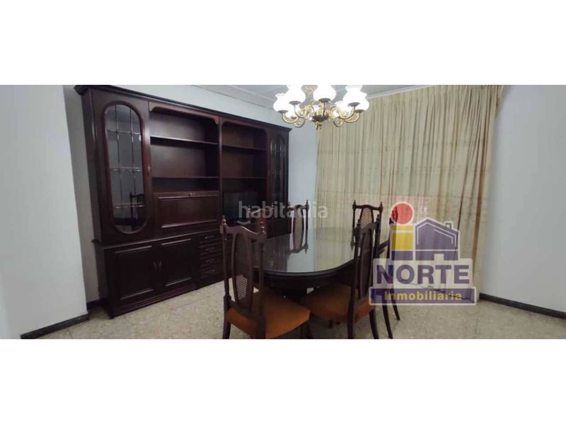 Foto 75b93655-cf24-431a-b296-0fff7cbbd771. Rent flat in Eixample Alcoi