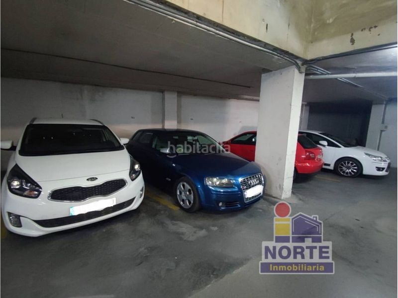 Foto b8d49d4d-76f2-4934-9dde-26fbe9a1542e. Aparcament cotxe a Zona Nord Alcoi